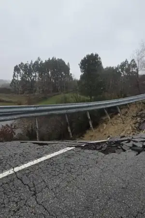 Um ano depois, EN 329 volta a sofrer aluimento devido ao mau tempo 